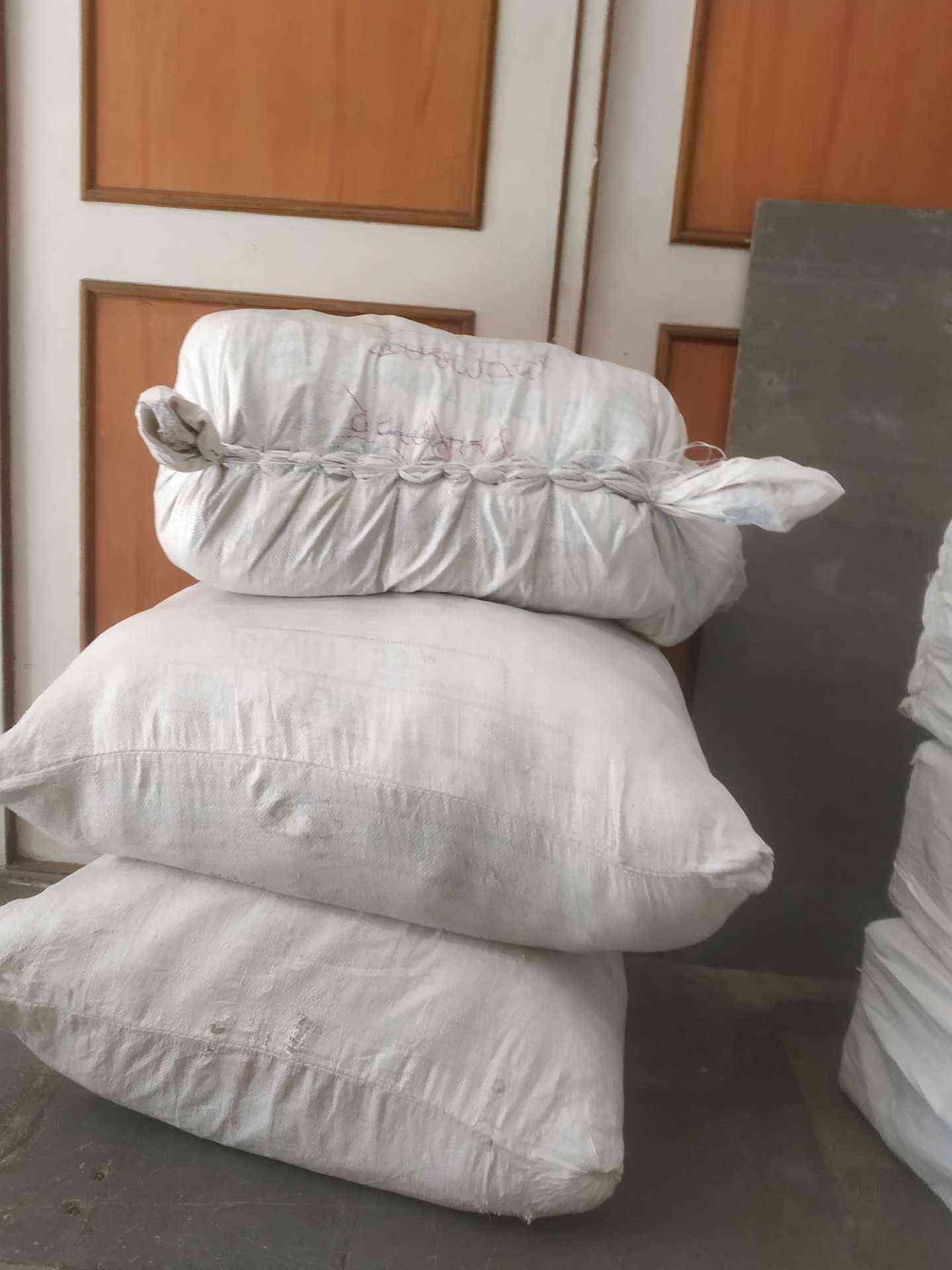 Mukesh Travel Agency in Girgaon,Mumbai Best Bus Services in Mumbai