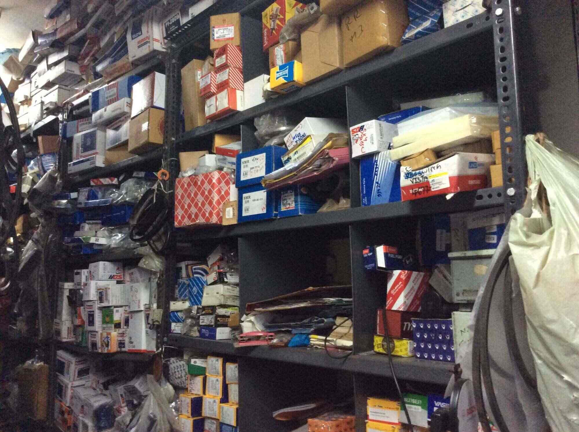 Guru Nanak Auto Parts in Andheri East,Mumbai Best Car Accessory