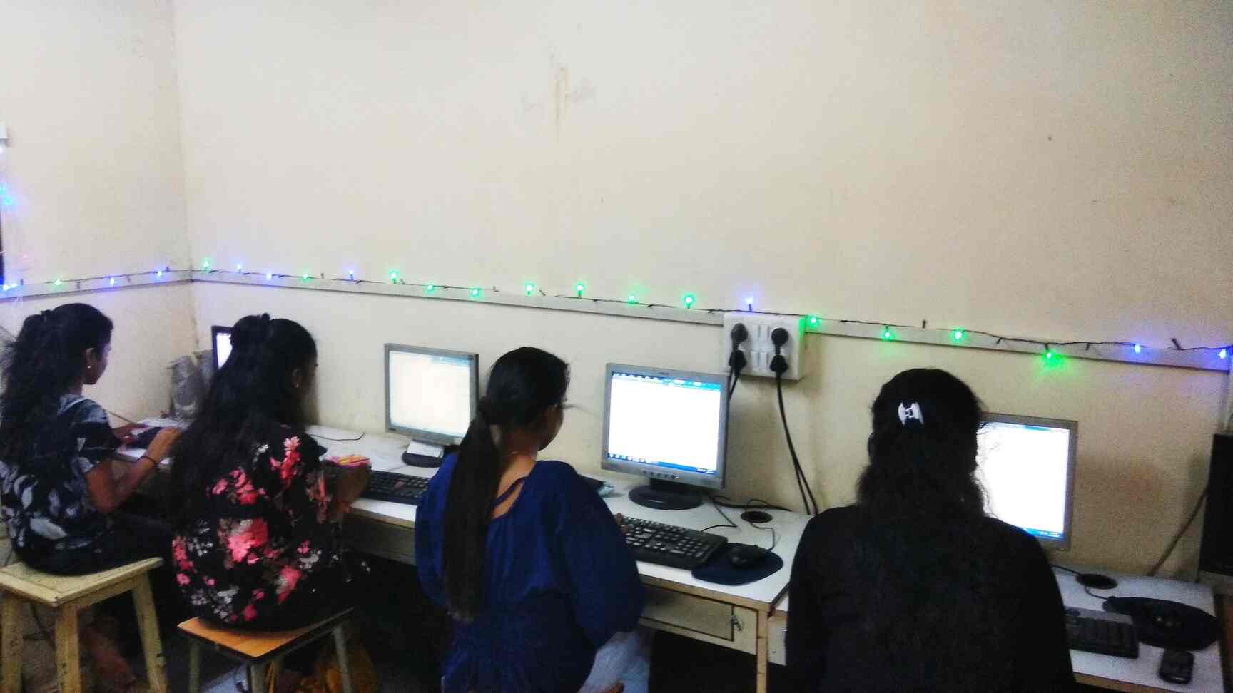 Top Computer Classes near Infiniti MallMalad West Best Computer