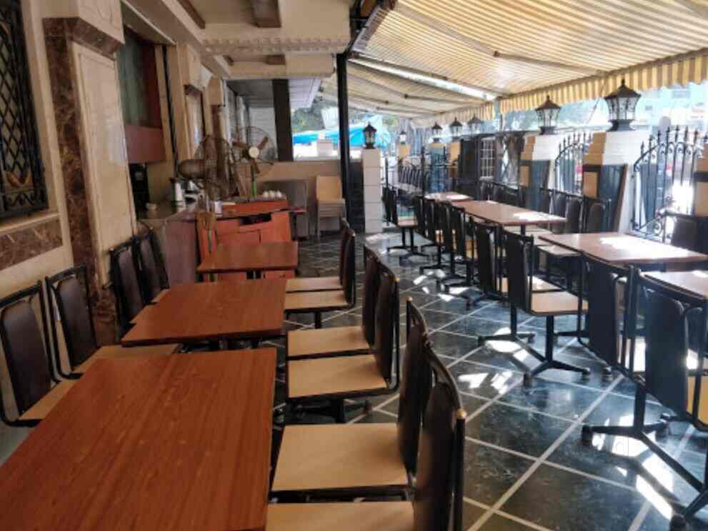 Top Breakfast Restaurants in Linking RoadKhar West,Mumbai Best