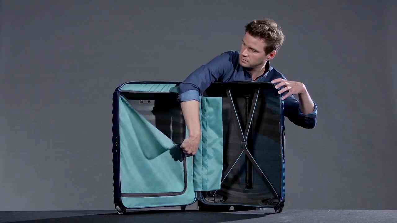 Samsonite in Colaba,Mumbai Best SamsoniteBag Dealers in Mumbai