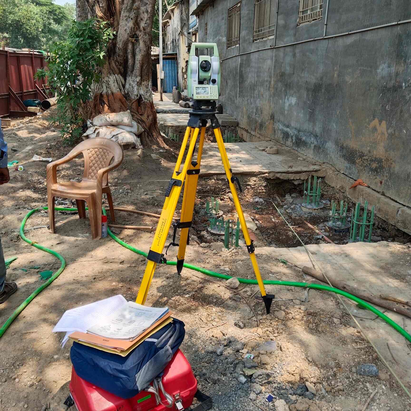 Top Land Surveyors in Mulund West Best Surveyors Of Land Mumbai near