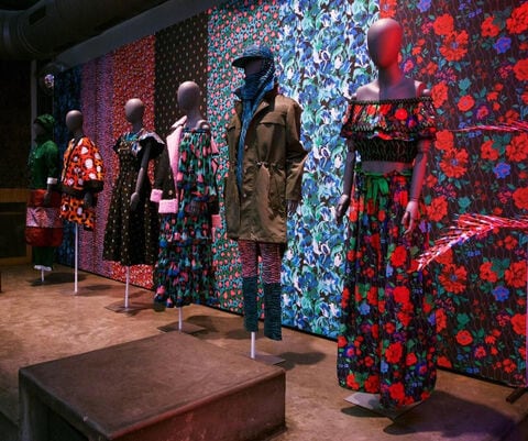 H M Store High Street Phoenix in Lower Parel Mumbai Best