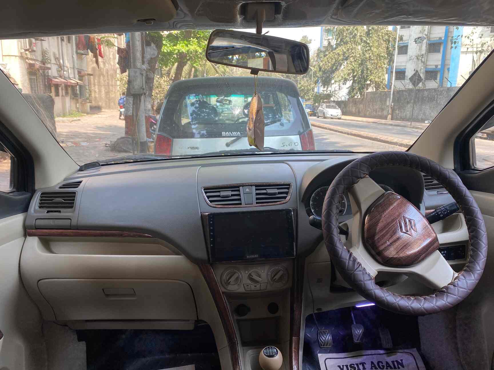 Shri Siddhivinayak Auto Centre in Sion,Mumbai Best Car Accessory