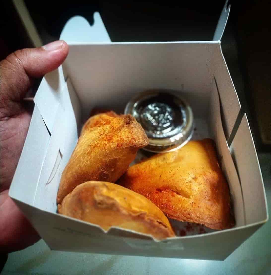 Top Samosa Outlets near Womens HospitalKhar West Best Samosa Outlets Mumbai near me Justdial