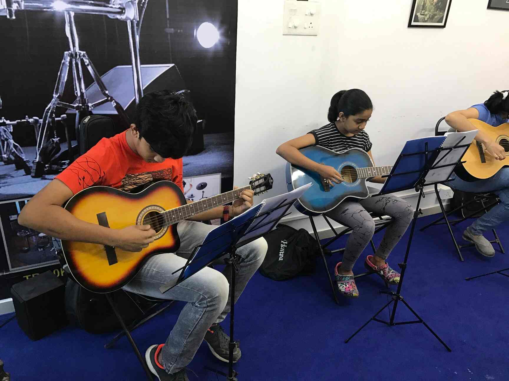 Top Tabla Repair & Services near Dadar Western Railway StationDadar