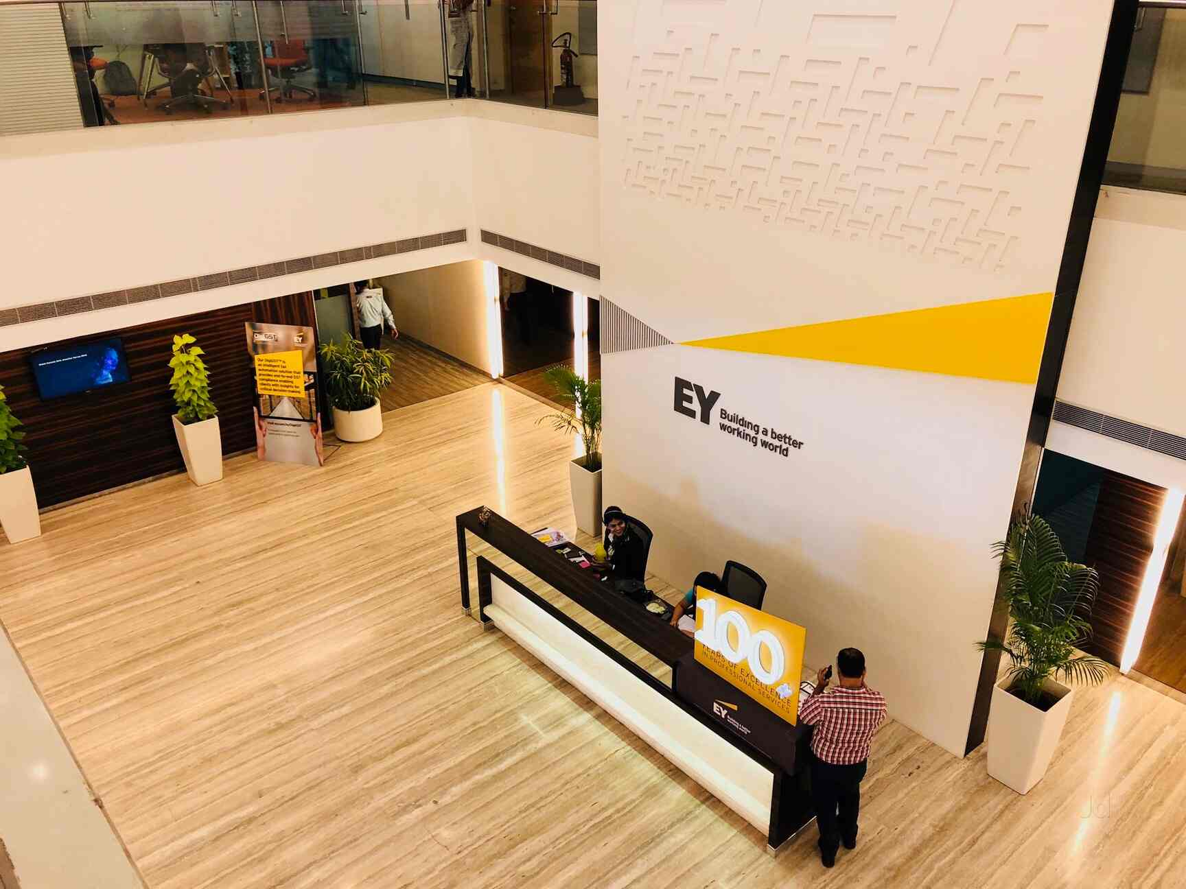 Ernst & Young Llp in Dadar West,Mumbai Best GST Registration