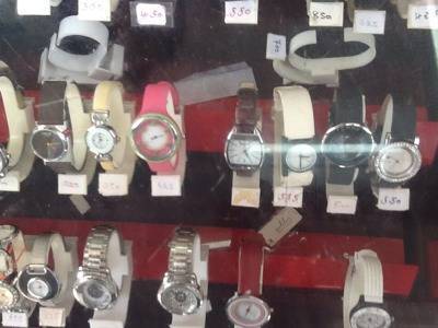 smart watch dealers near me