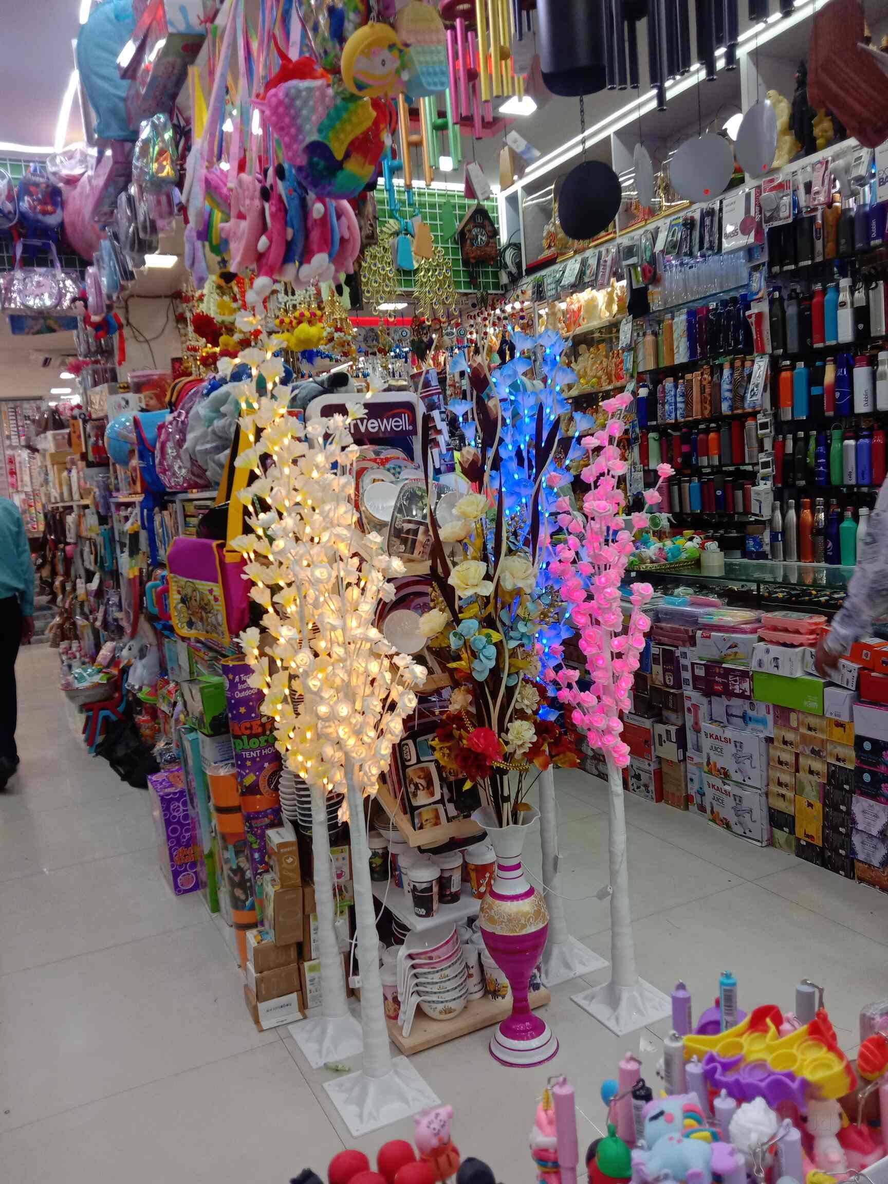 Top Board Game Dealers in Vashi Best Cardboard Game Dealers Navi