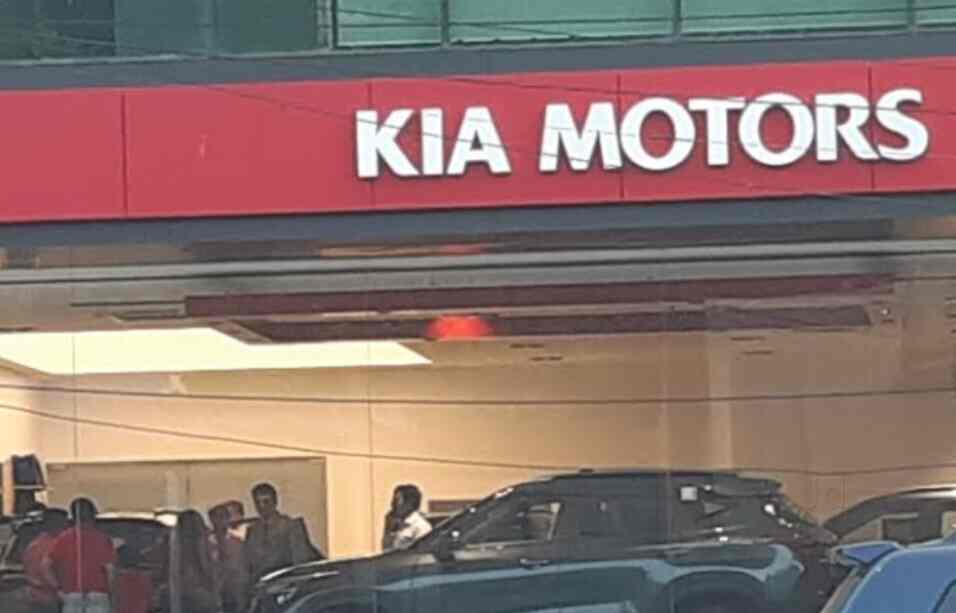 Shreenath Vehicles in Andheri West,Mumbai Best Car Dealers in Mumbai