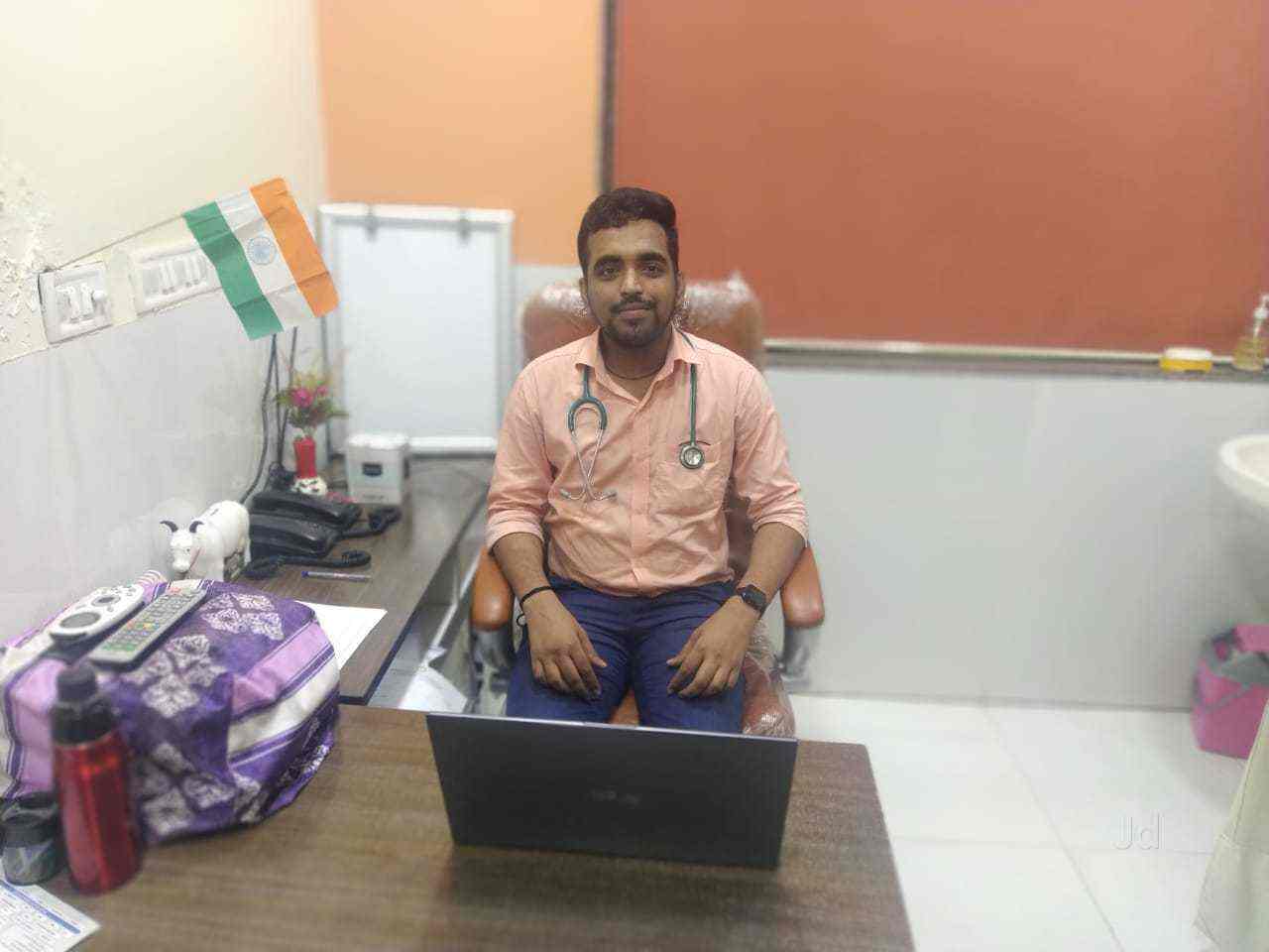 Sukhsagar Hitech Hospital Mahavir Nagar kandivali West Gynaecologist Obstetrician Doctors