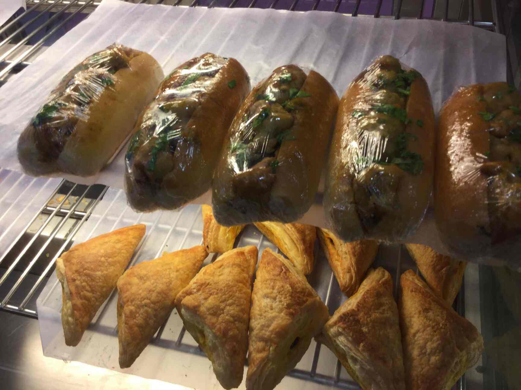 The Cake Factory in Seawoods,Mumbai Order Food Online Best Cake