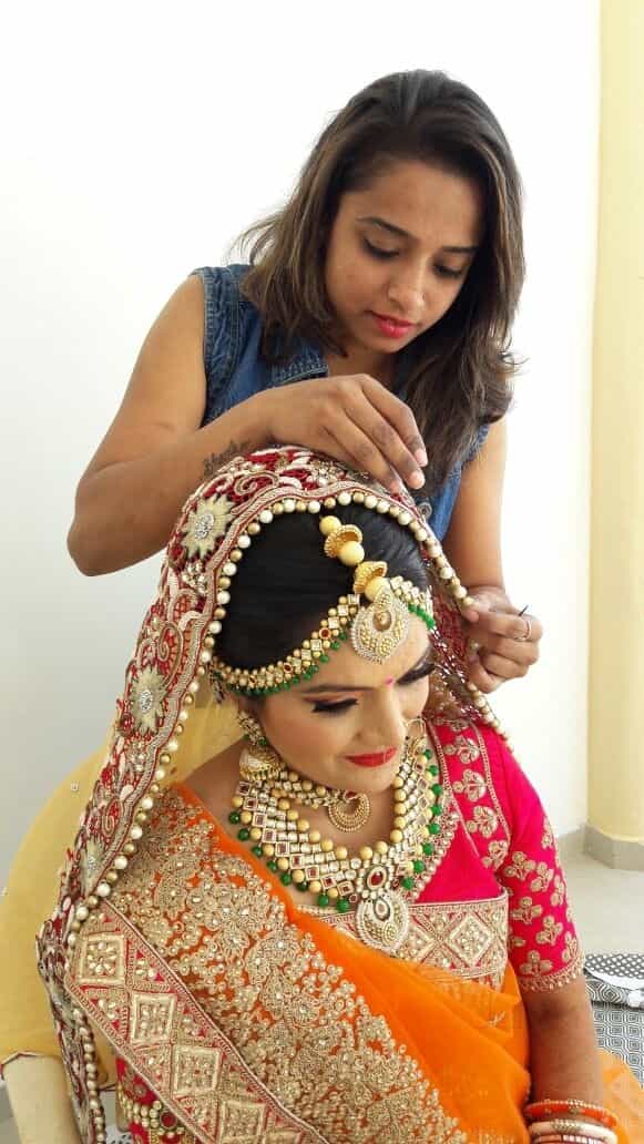Anjana Solanki Makeup Artists, Mulund 