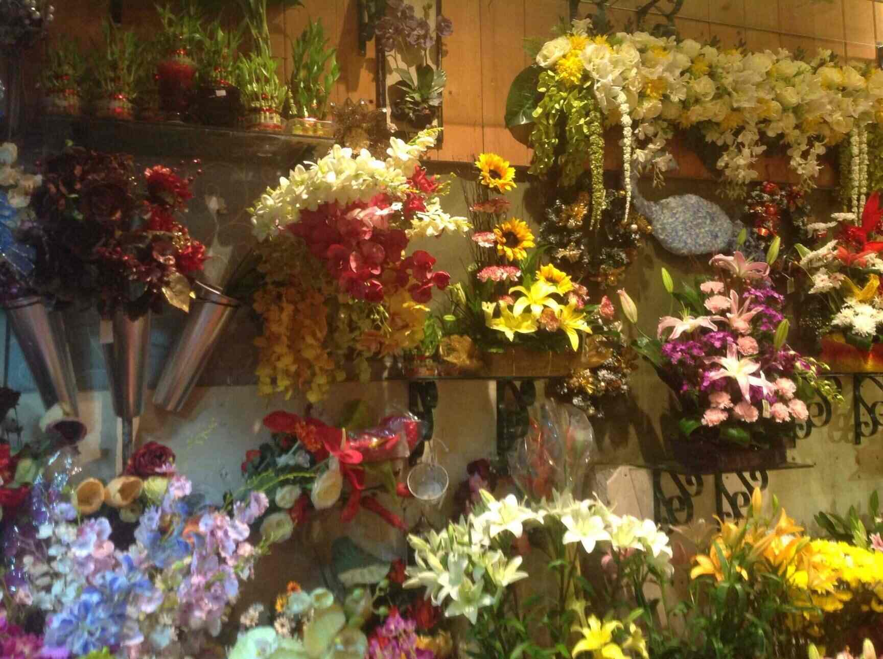 Artificial Flowers Crawford Market Mumbai Best Flower Site