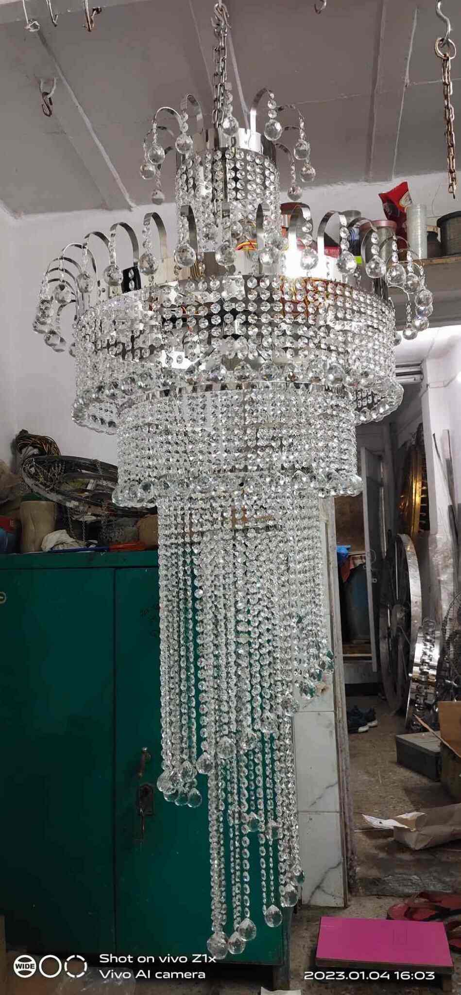 Top Chandelier Manufacturers in Lamington Road Best Hanging