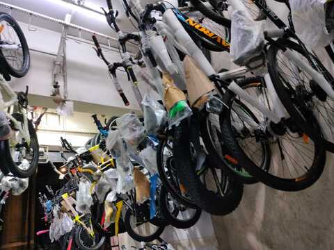 Aziza Cycle Store in Andheri West Mumbai Best Baby Bicycle