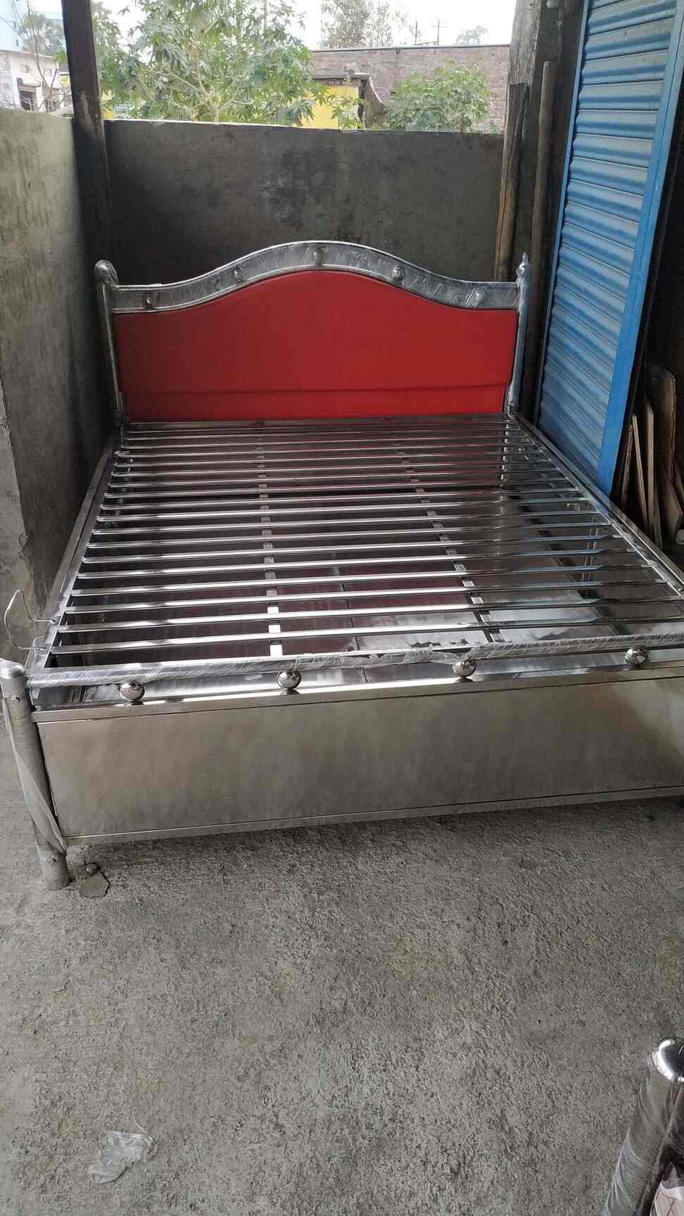 Top Steel Furniture Manufacturers in Bhayandar East Best Ms Furniture