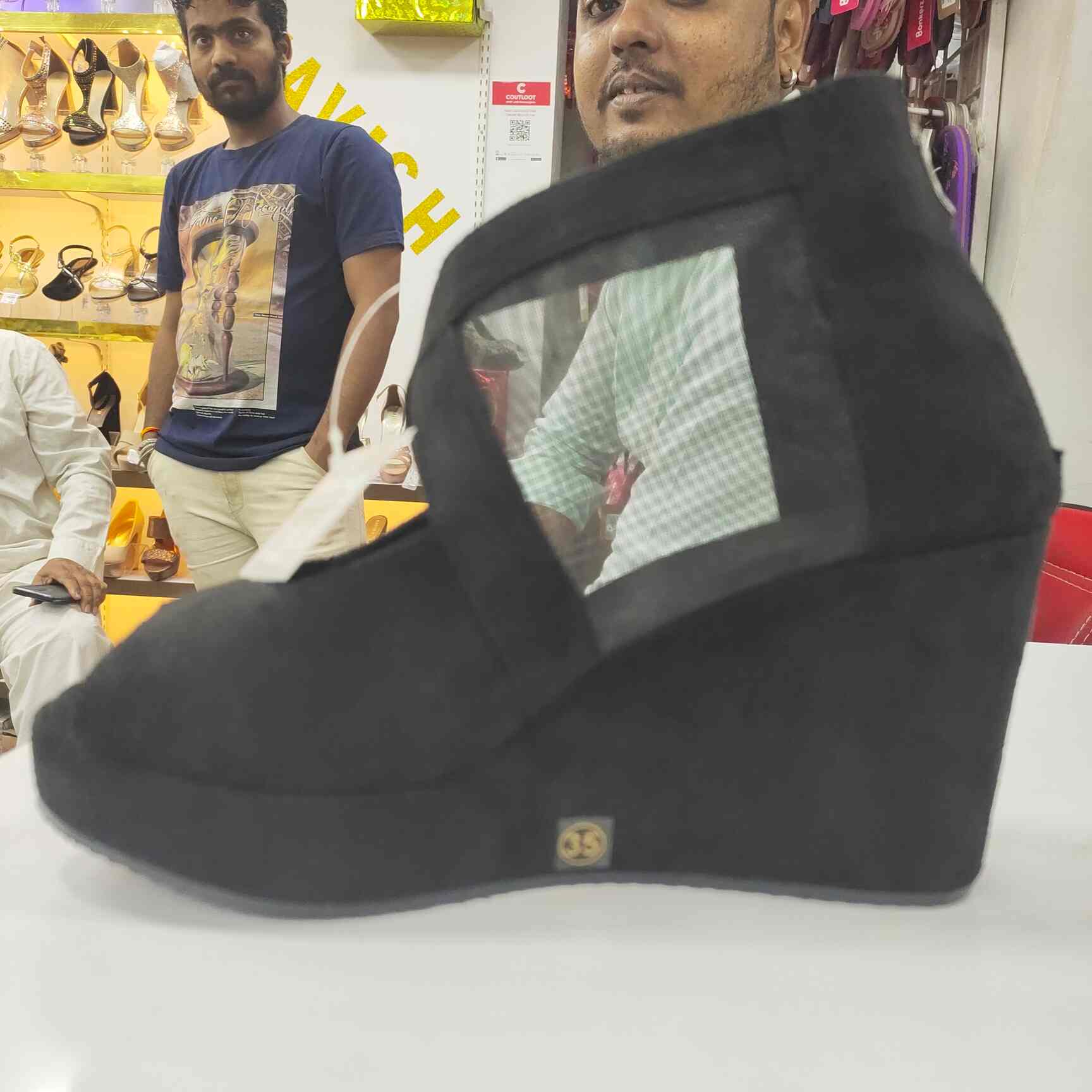 Kavish Footwear in Borivali West,Mumbai Best Men Shoe Dealers in