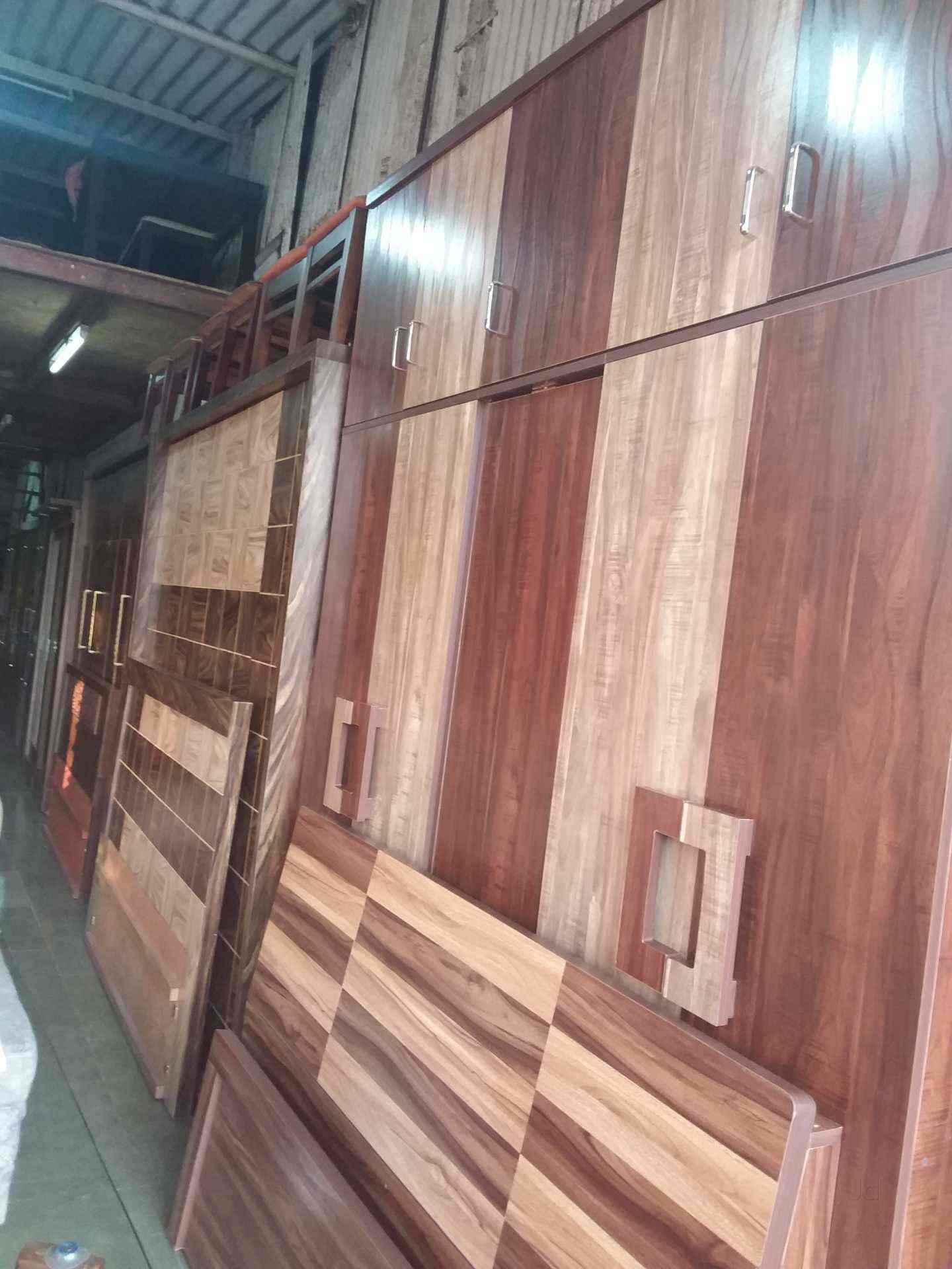 Decent Furniture, Dahisar - Second Hand Furniture Buyers in Mumbai