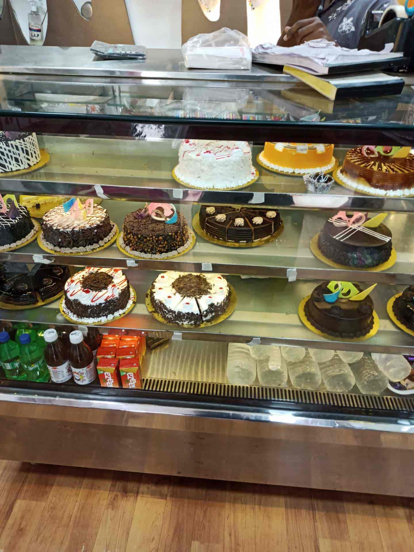 Freshious Cake Shop in Malad East,Mumbai Best Cake Shops in Mumbai