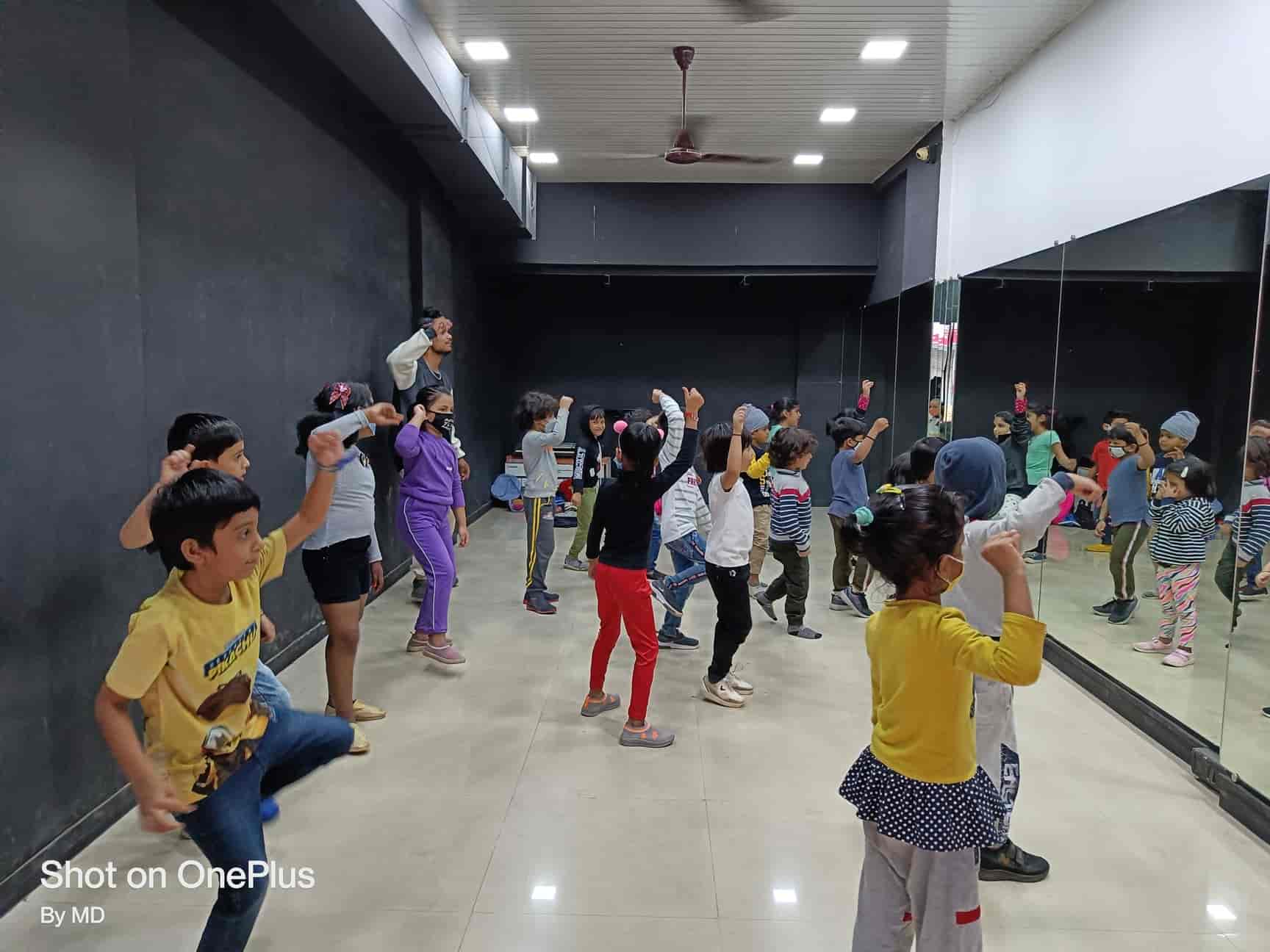 Quartebeat Studios Dance Guitar Piano Tabla Harmonium Classes in