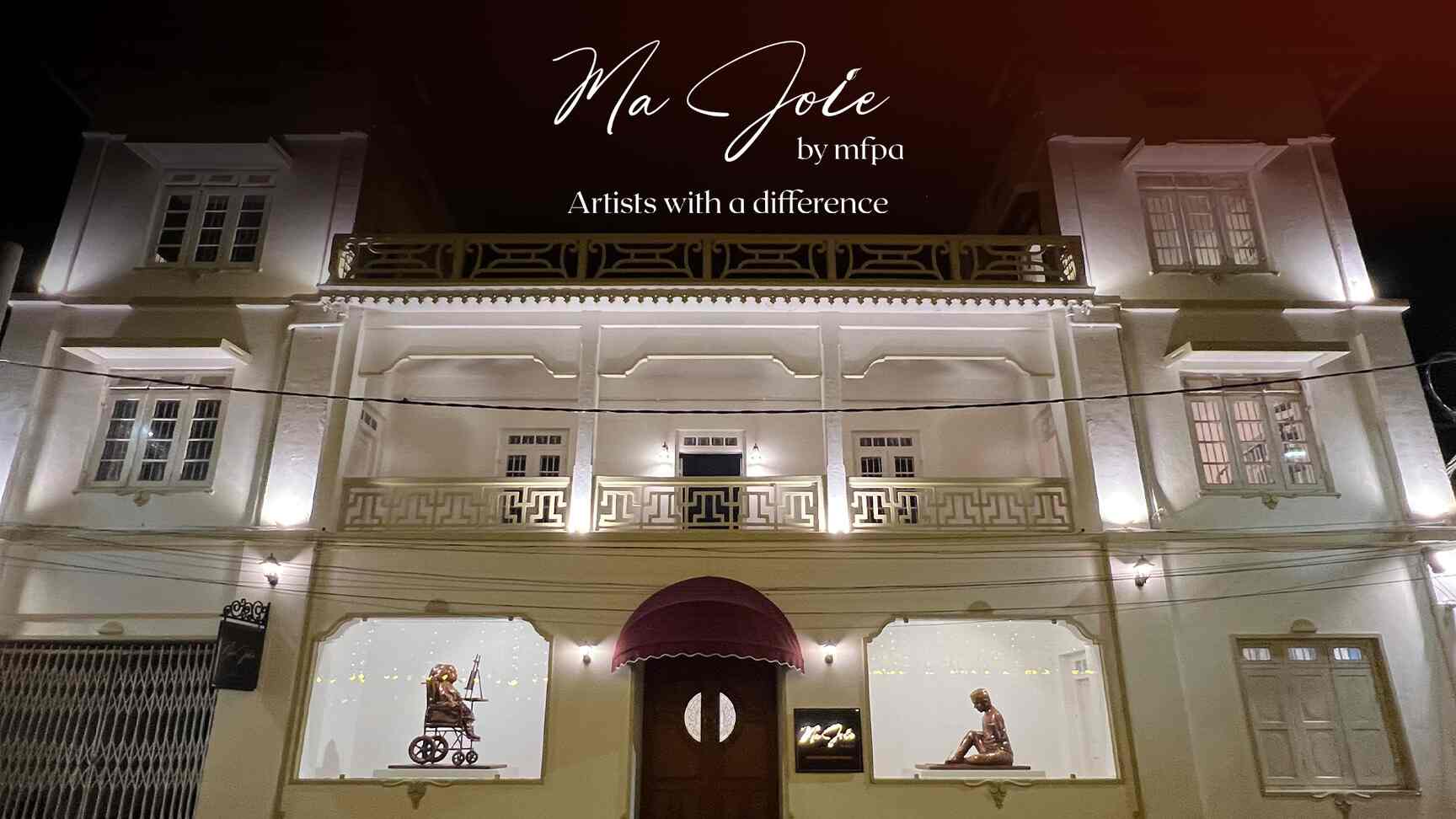 Indian Mouth And Foot Painting Artists in Andheri East,Mumbai Best