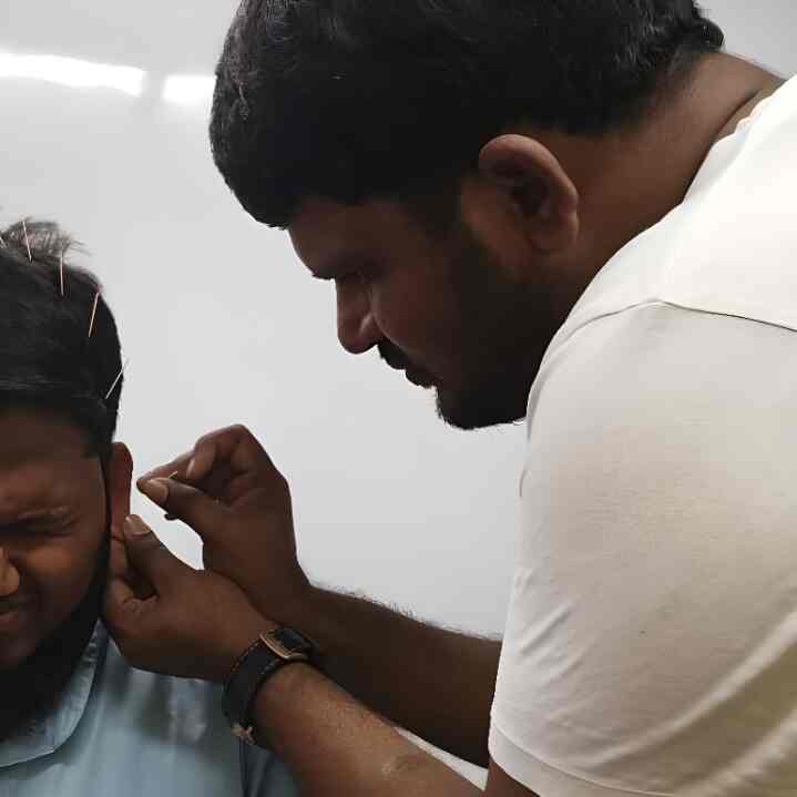 Top Cupping Therapy Centres in Vajepur Best Hijama Therapy Centres