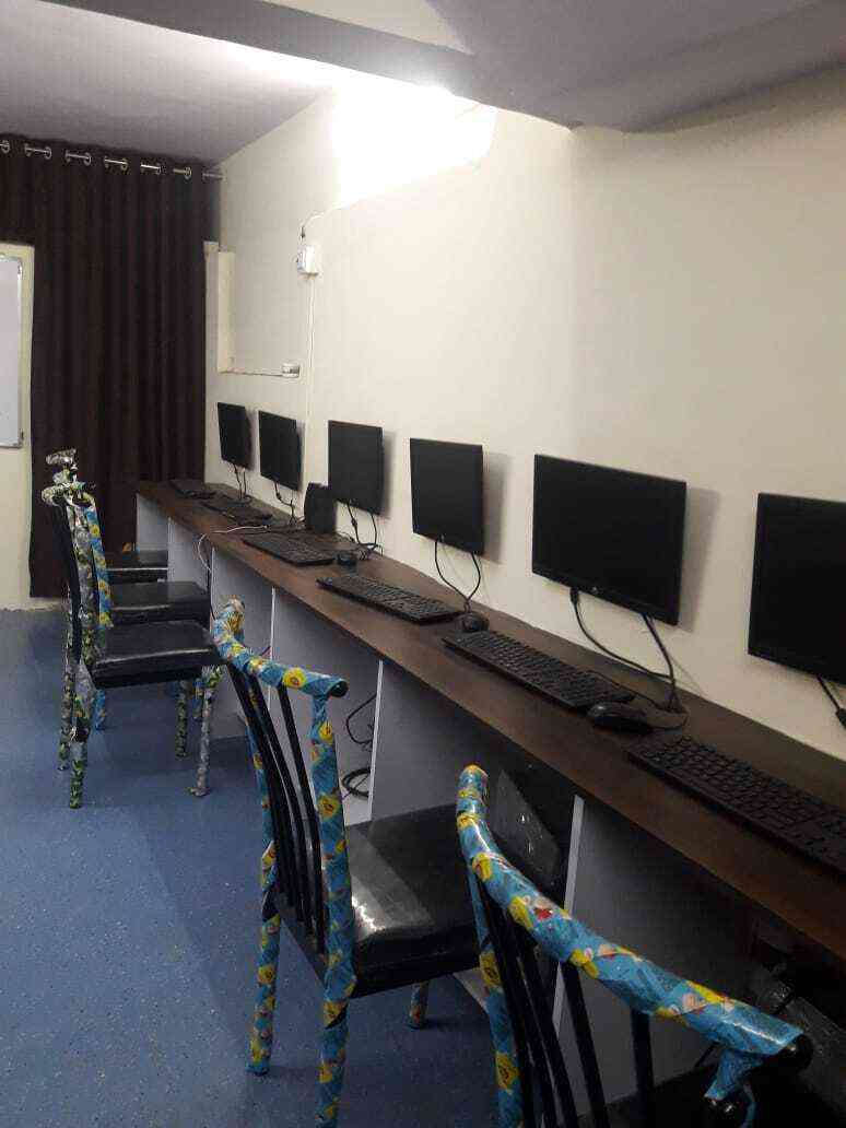 Top Computer Hardware Training Institutes in Dombivli West Best