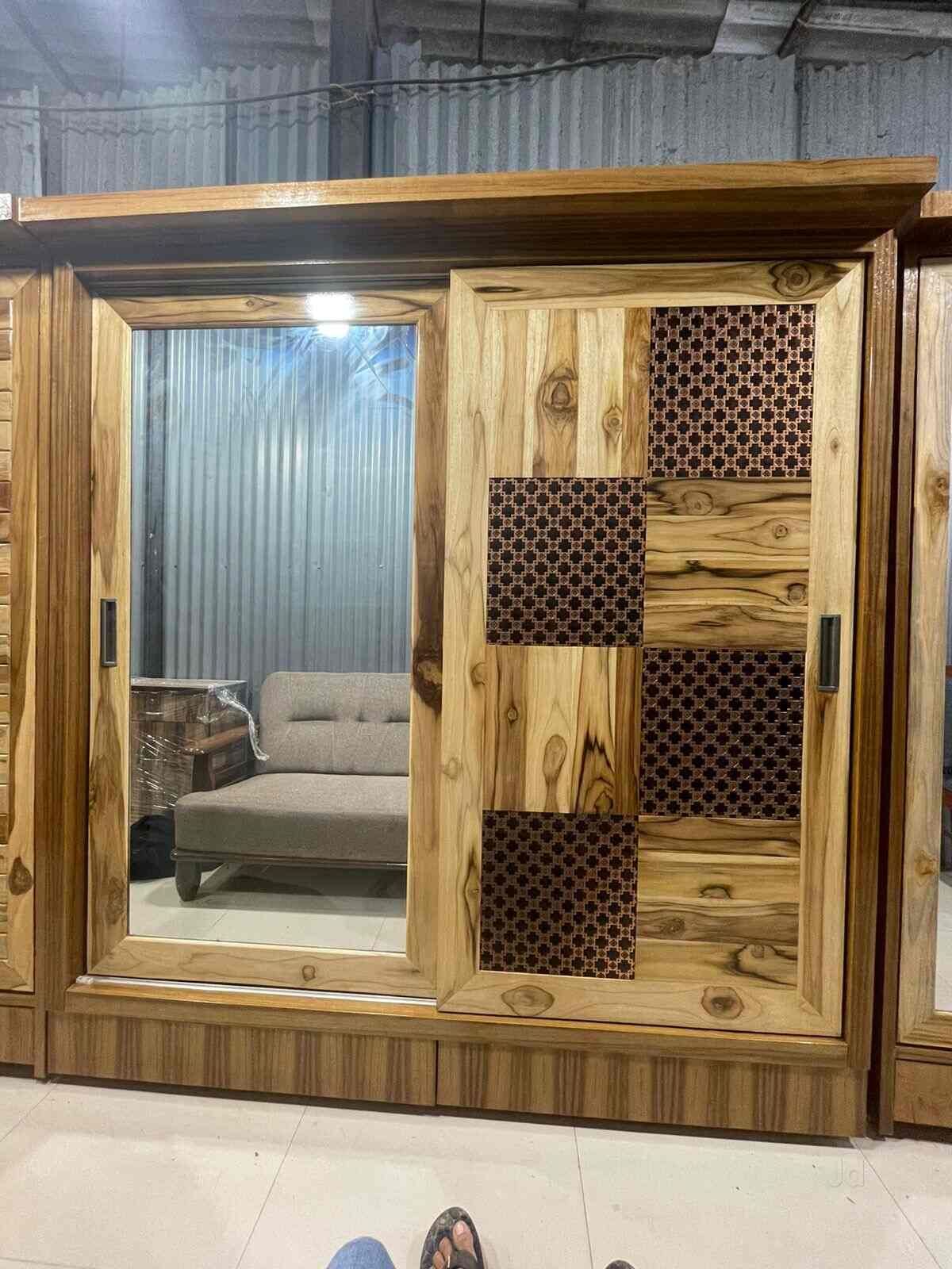 Top Second Hand Antique Furniture Buyers in Kandivali West Best Used