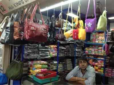 Bag Palace in Kottakkal,Malappuram - Best Bag Dealers in Malappuram -  Justdial