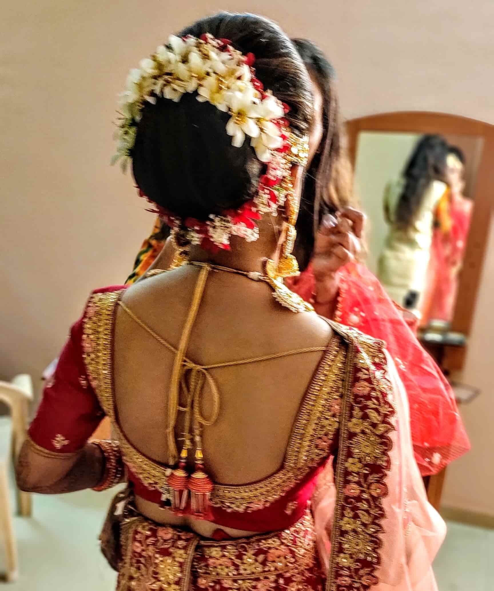 Pinks Hair And Beauty Salon in Borivali West,Mumbai Best Beauty Spas