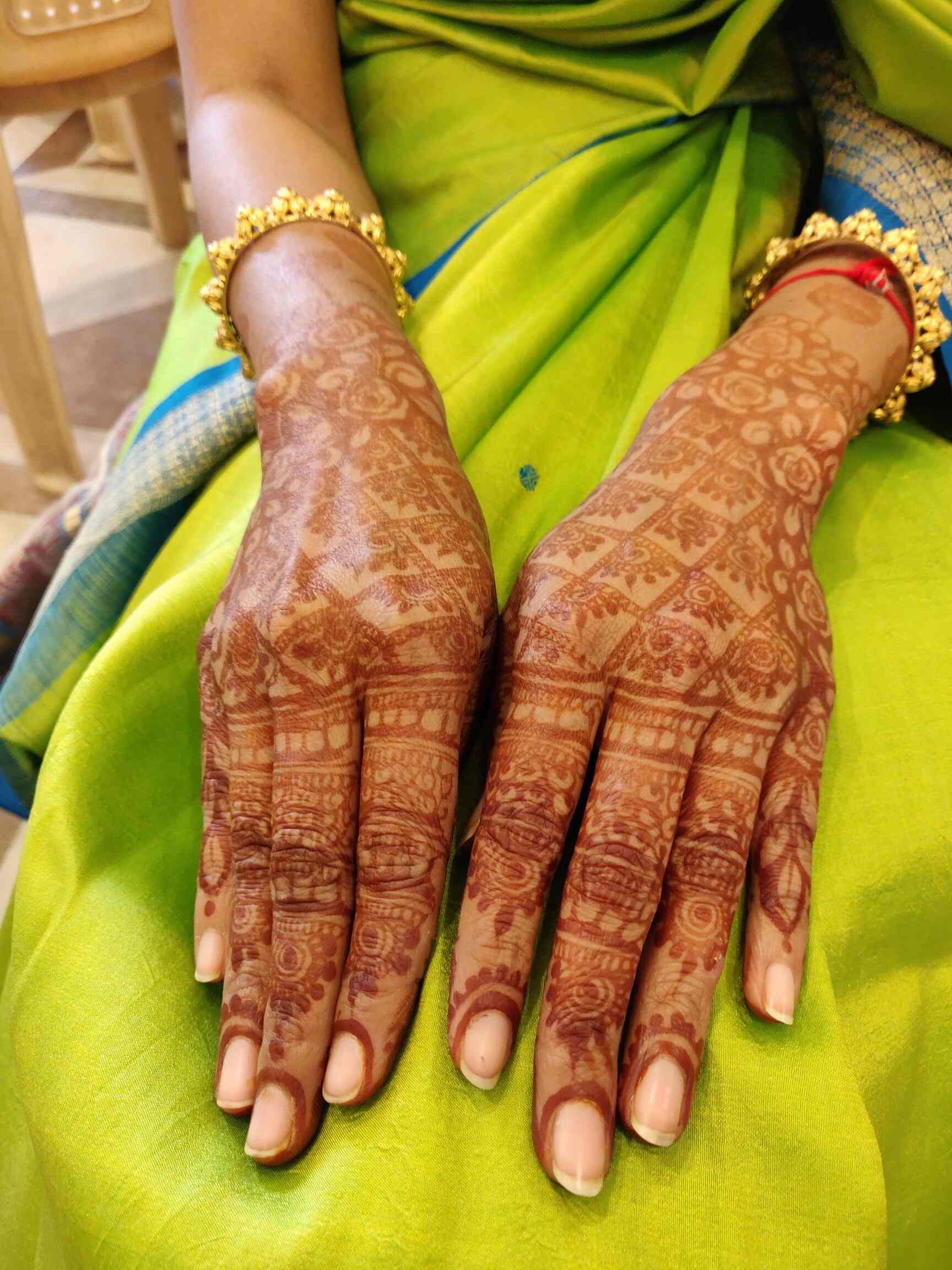 Pinks Hair And Beauty Salon in Borivali West,Mumbai Best Beauty Spas