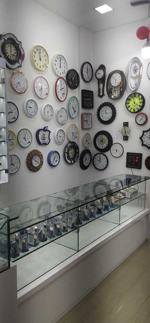 Watch shop in hiranandani powai sales
