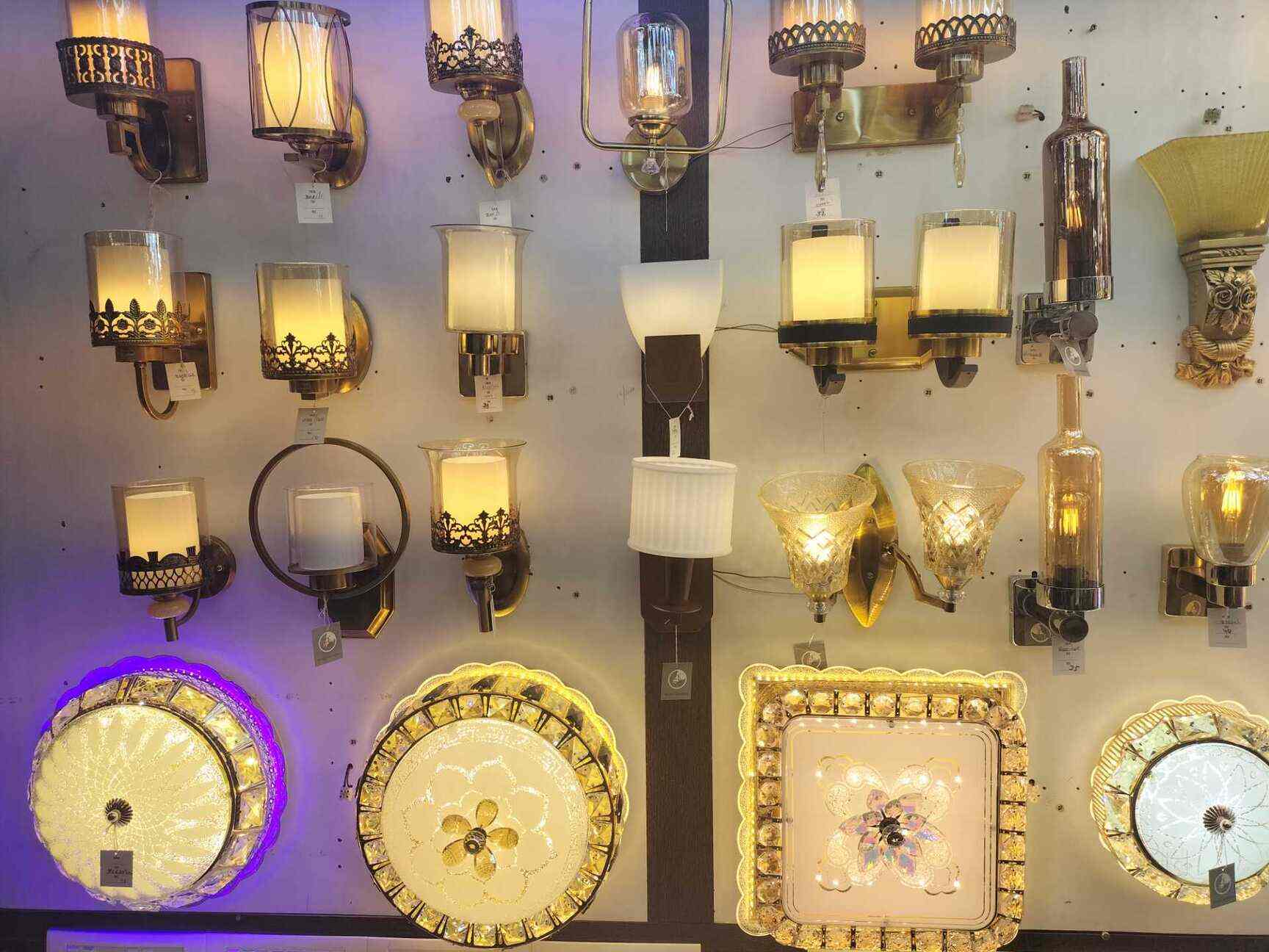 FL Lights in Lohar Chawl Mumbai Best Lighting Dealers in Mumbai