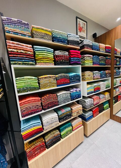 Levis borivali west store