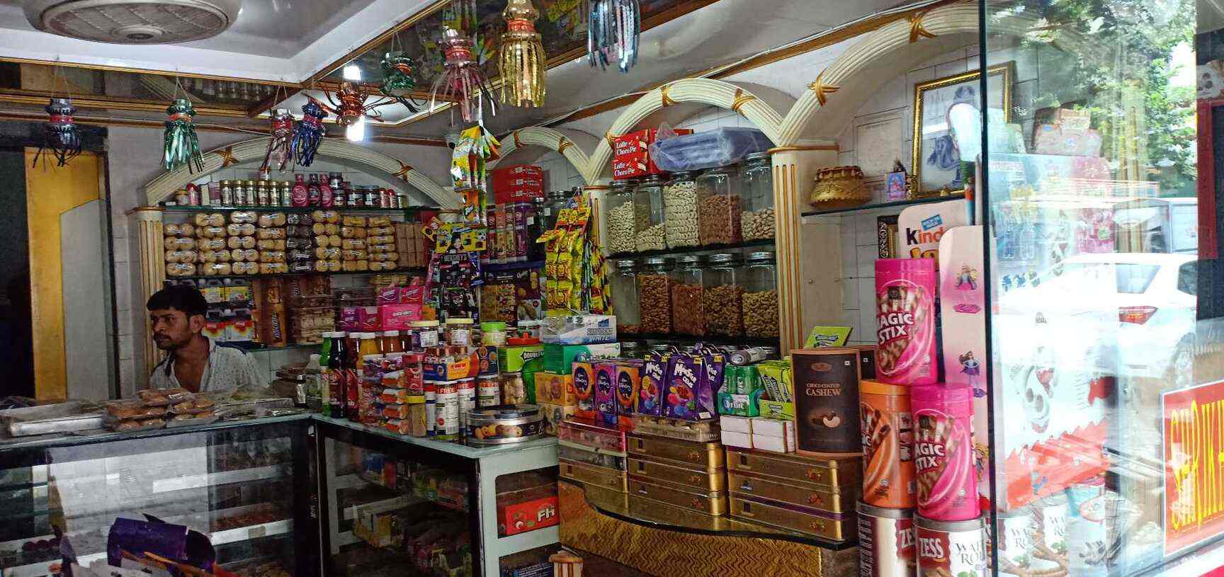 Vipul Dry Fruits in Borivali West,Mumbai Best Dry Fruit Chocolate