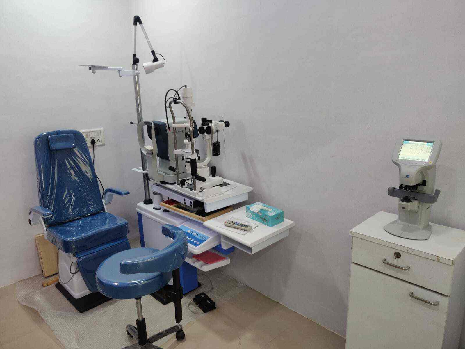 Vrindavan Eye Clinic in Thakur VillageKandivali East,Mumbai Best Eye