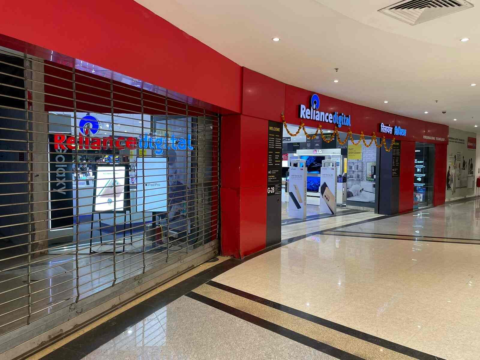 Reliance Digital Phoenix Marketcity: Pusat Perbelanjaan Elektronik Terpadu di Jantung Kota