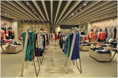 Infiniti mall h&m sales