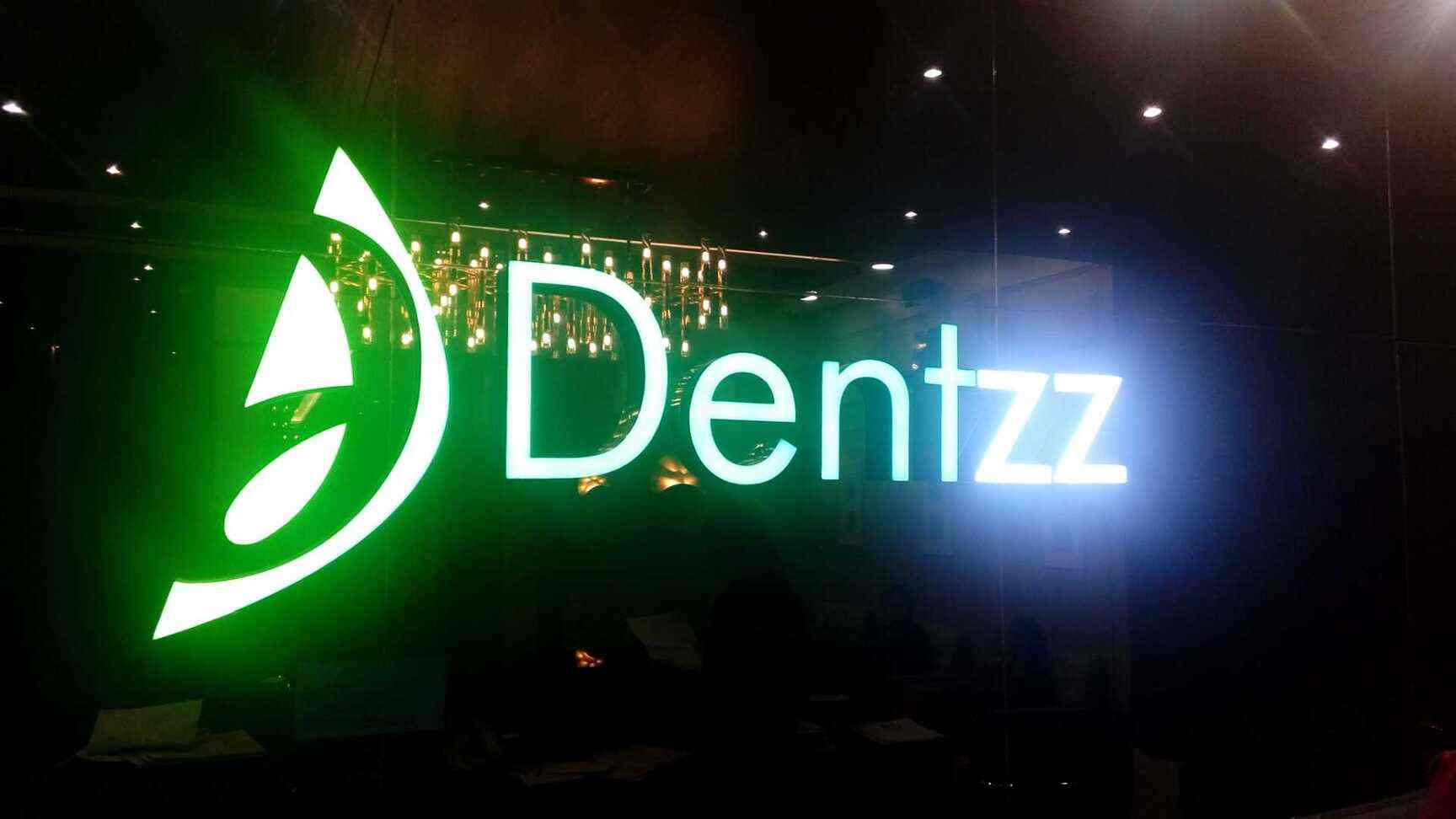 Dentzz Dental Care Centre in Bandra West,Mumbai Best Dental Surgeons