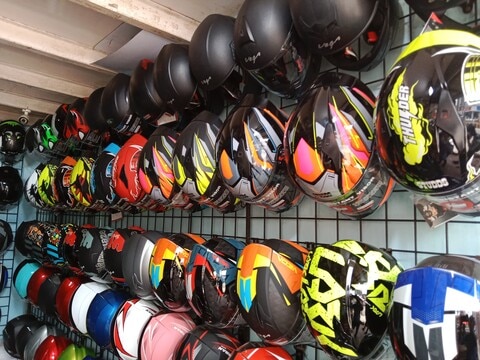 buy motorcycle helmets mumbai Top Helmet Dealers Vega in Malad East - Best Helmet Dealers Vega Mumbai  near me