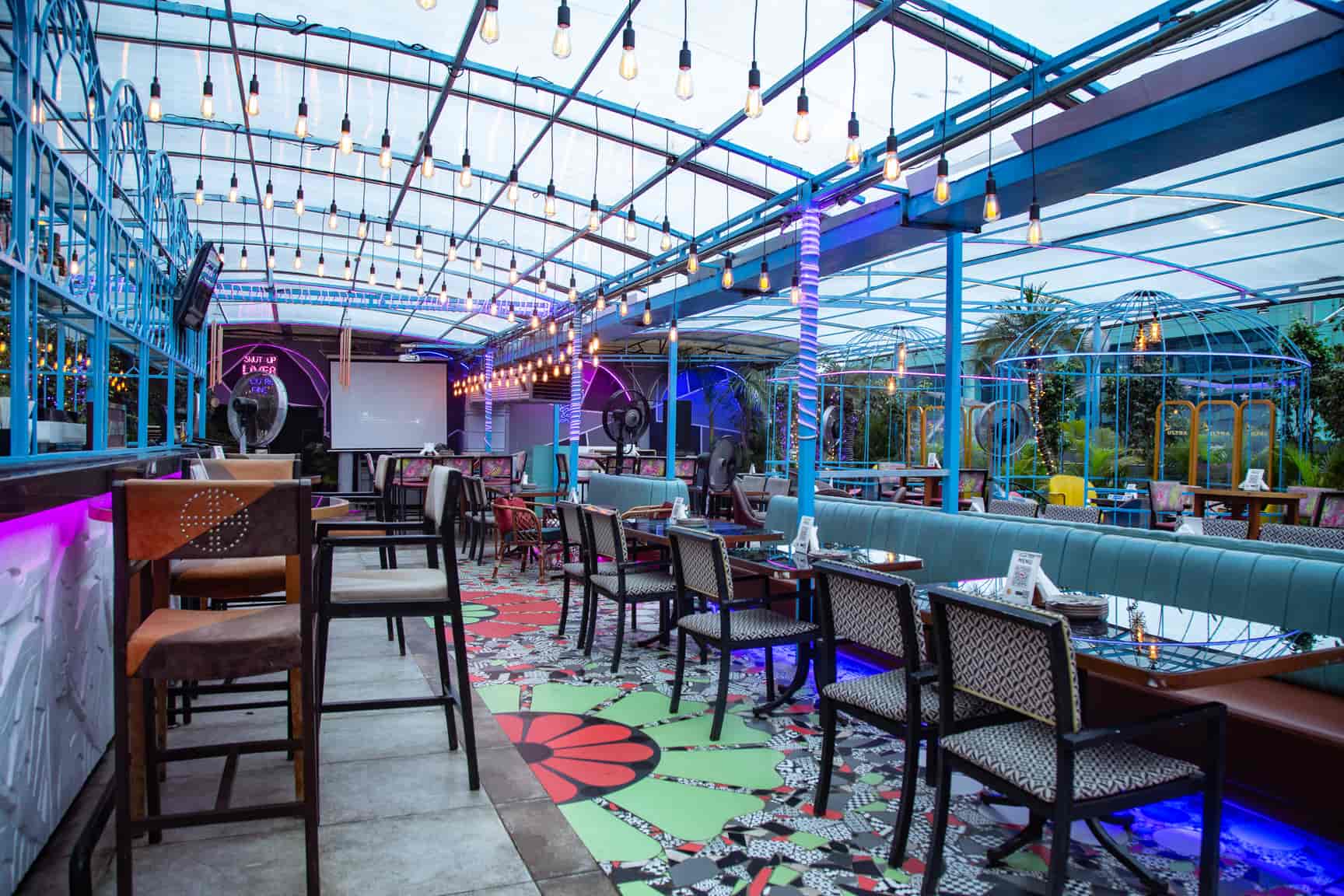 The Flying Saucer in Lokhandwala Complex-andheri West,Mumbai - Order Food Online - Best Rooftop Restaurants in Mumbai - Justdial