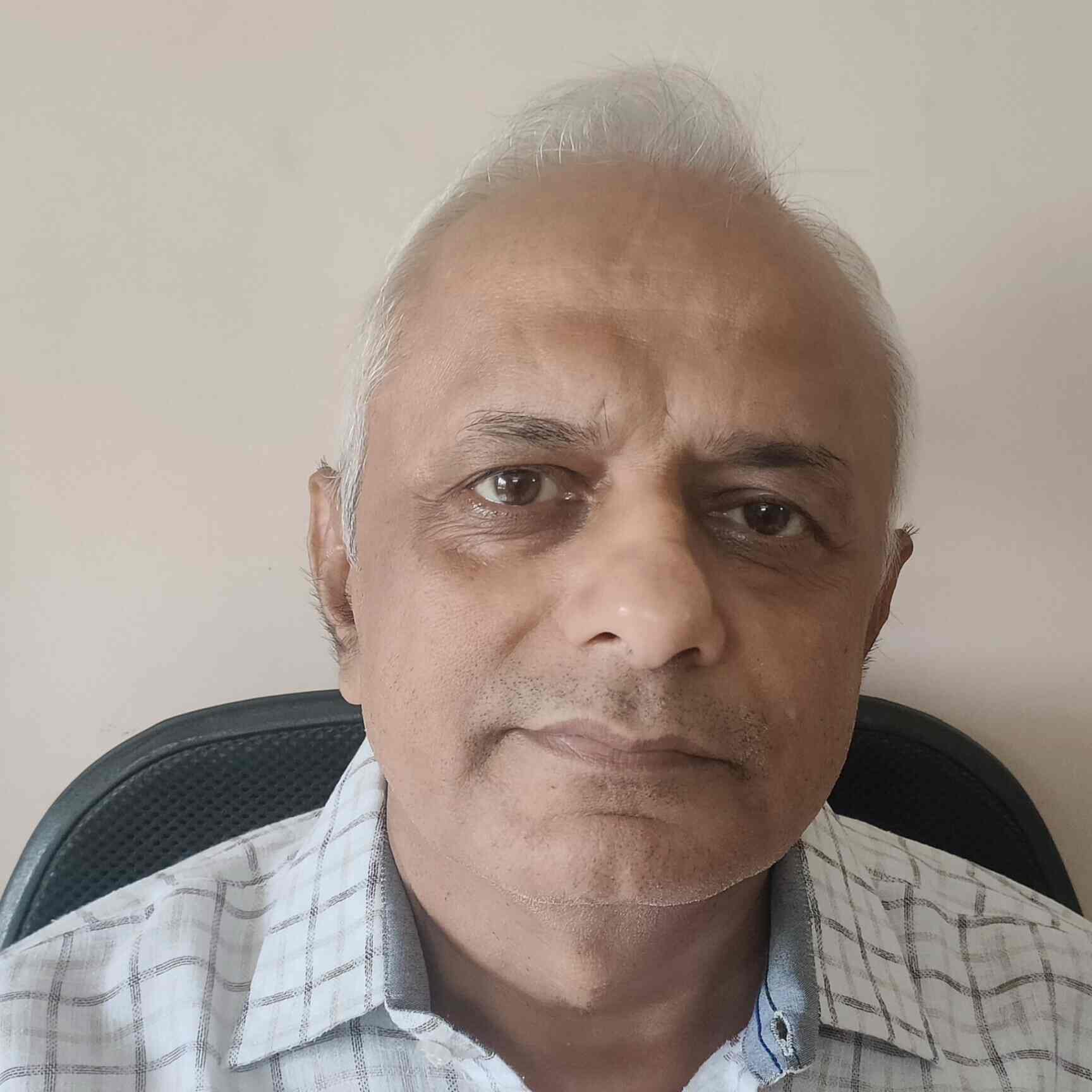 Dr. Pravin Patel (Vinayak Child Care Clinic) in Kandivali East,Mumbai