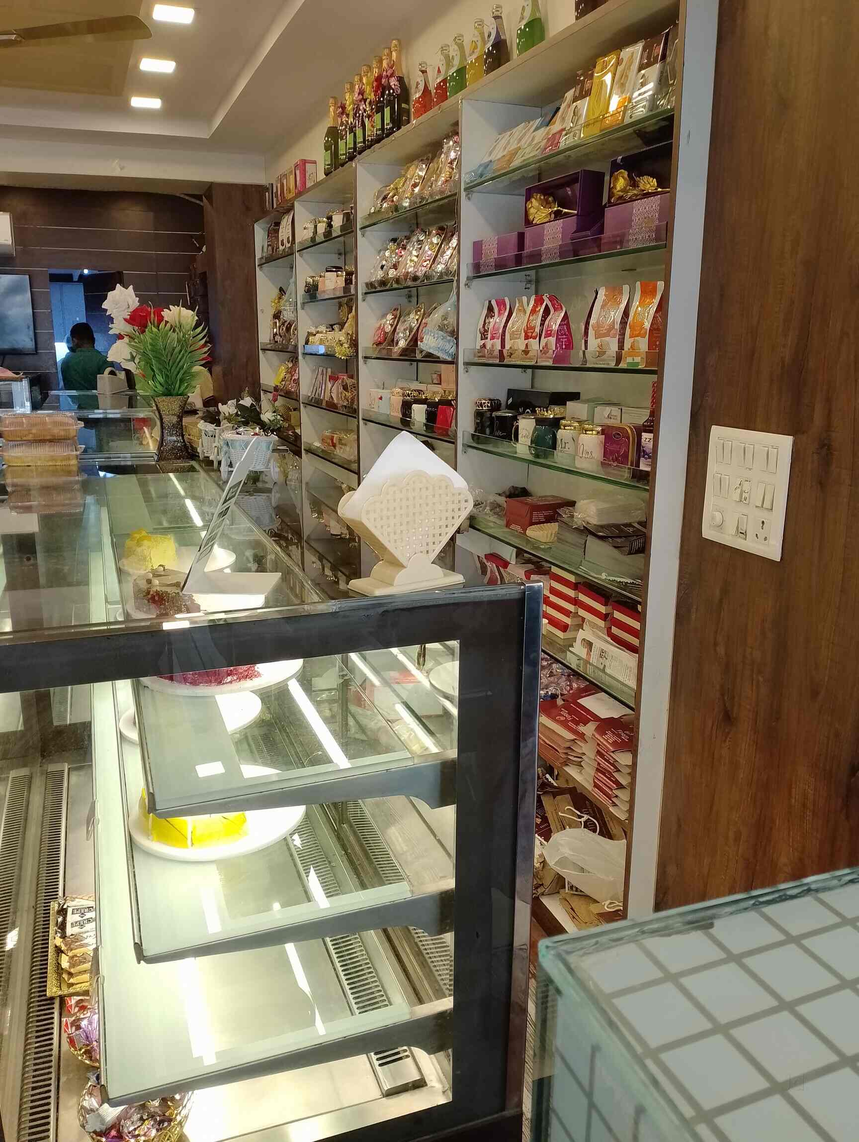 Top Cake Shops in Mahavir NagarKandivali West,Mumbai Best Cake