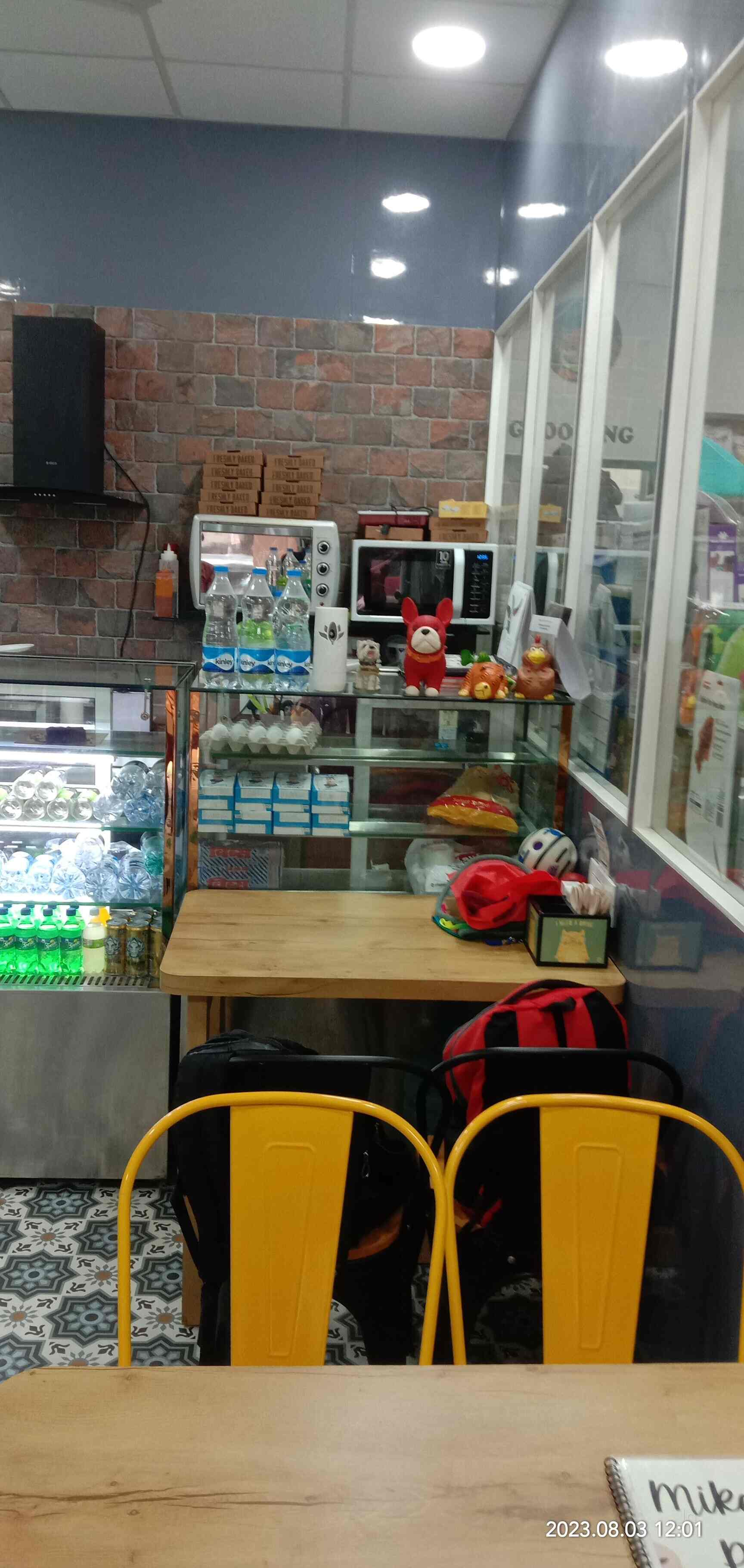 Top Pet Cafes in Chamtoli, Mumbai near me Justdial