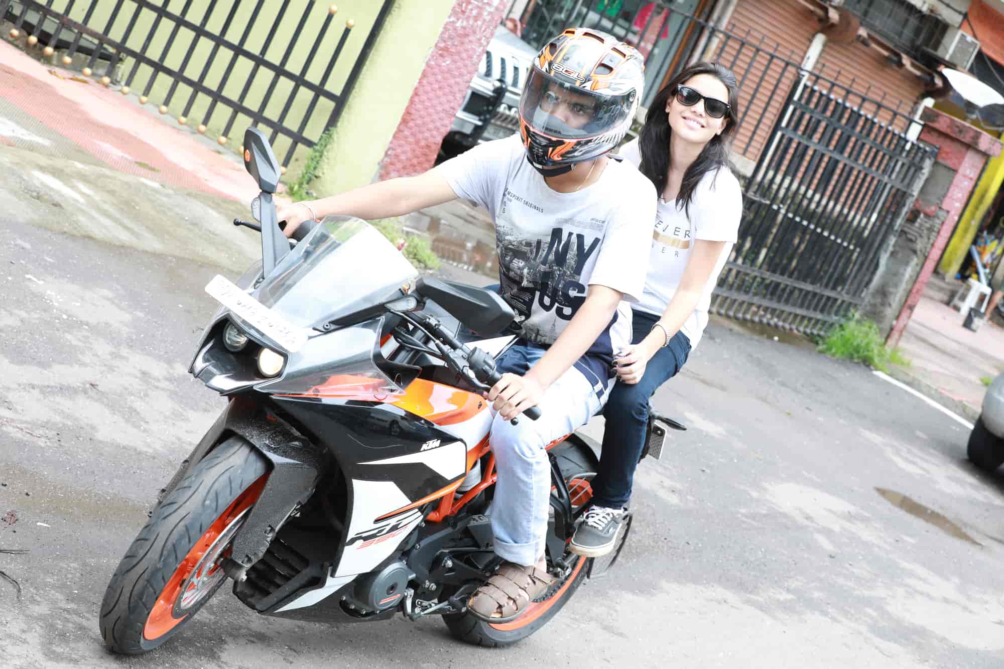 Omkar Art Photo Studio in Kopar Khairane,Mumbai Best Photo Studios in