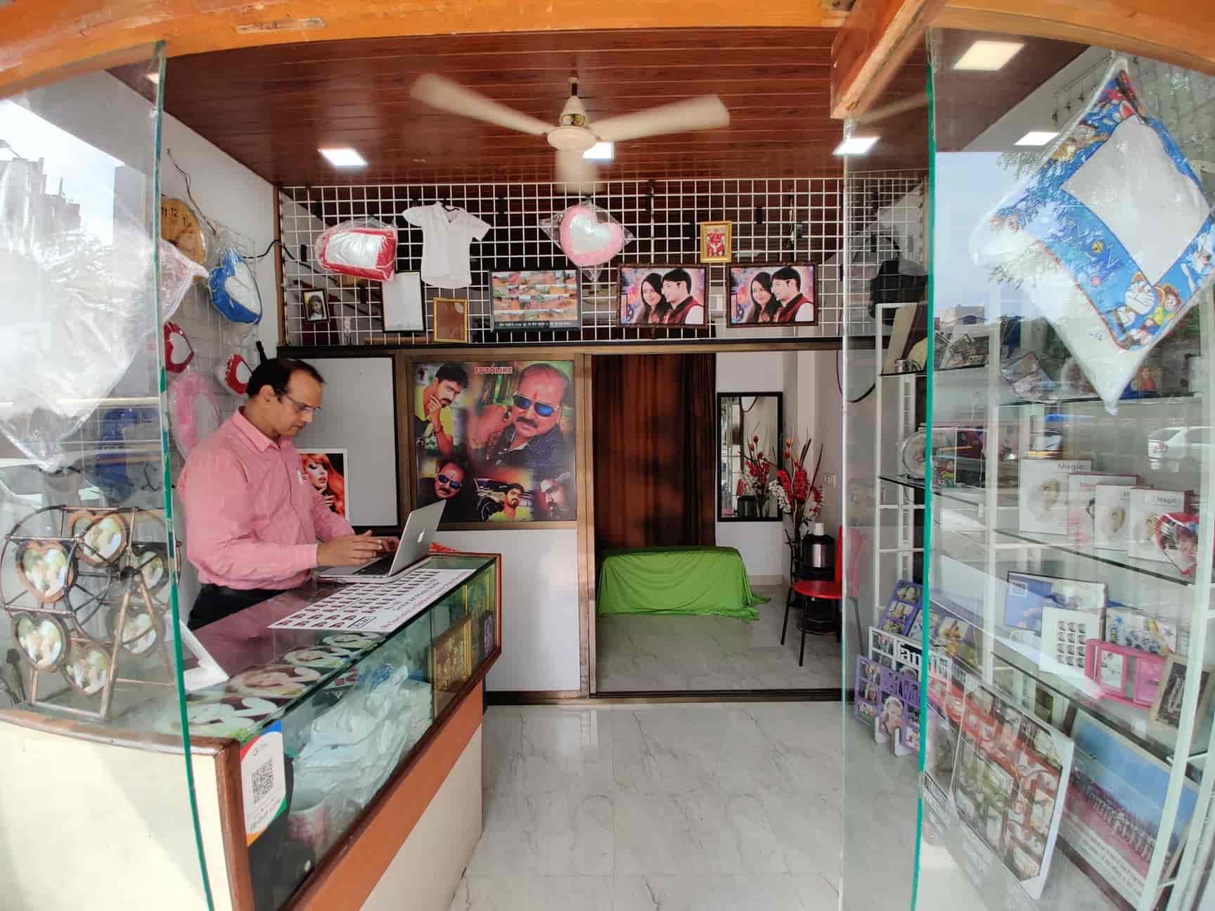 Omkar Art Photo Studio in Kopar Khairane,Mumbai Best Photo Studios in