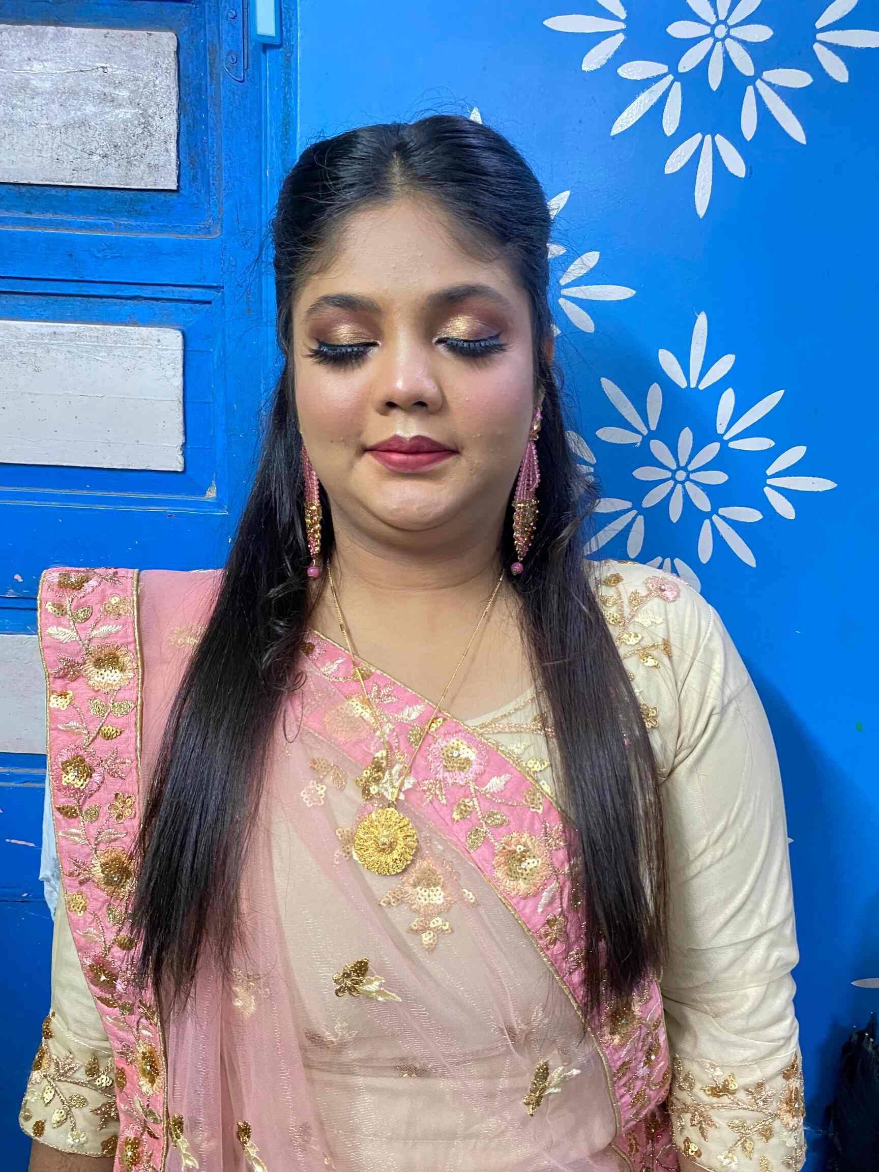 Nagma Sayyed Makeover Salon And Academy in Ghatkopar East,Mumbai Best