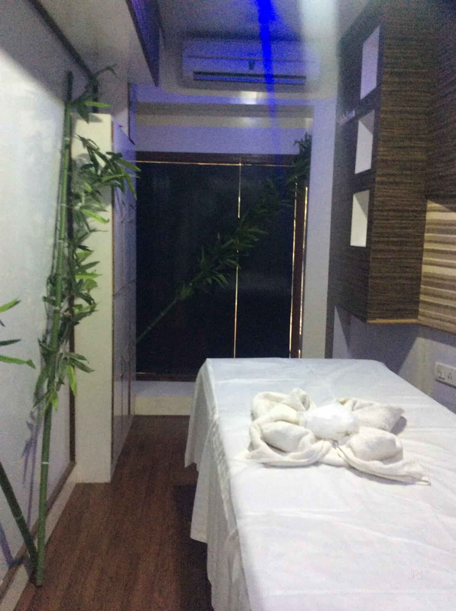 Ayush Parlour in Thane West,Mumbai - Best Thai Body Massage Centres in