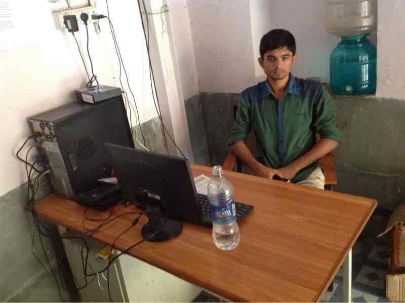 Orange Cargo Carriers in Dongri,Mumbai Best Transporters For